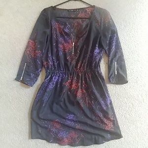 ❄SALE❄Zara splatter floral with pockets dress
